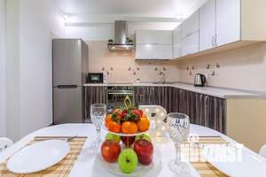 1-к квартира, посуточно, 46м2, 1/1 этаж