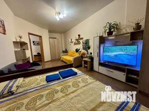 1-к квартира, посуточно, 40м2, 1/1 этаж