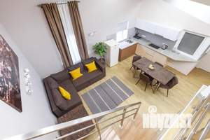 2-к квартира, посуточно, 65м2, 1/1 этаж