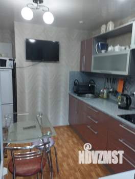 1-к квартира, посуточно, 45м2, 1/18 этаж