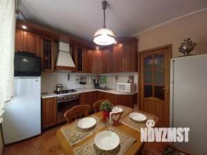 1-к квартира, посуточно, 57м2, 1/1 этаж