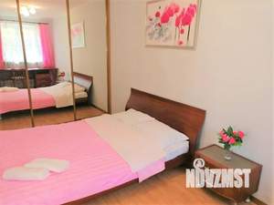 2-к квартира, посуточно, 46м2, 3/5 этаж