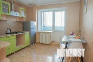 2-к квартира, посуточно, 60м2, 9/9 этаж