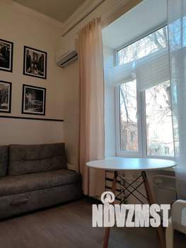 Студия квартира, посуточно, 18м2, 2/2 этаж