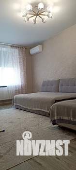 1-к квартира, посуточно, 44м2, 1/4 этаж