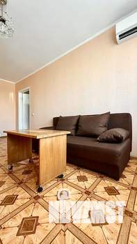 1-к квартира, посуточно, 38м2, 7/9 этаж
