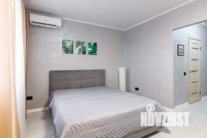 Студия квартира, посуточно, 32м2, 11/24 этаж