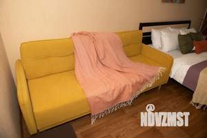 1-к квартира, посуточно, 42м2, 8/10 этаж