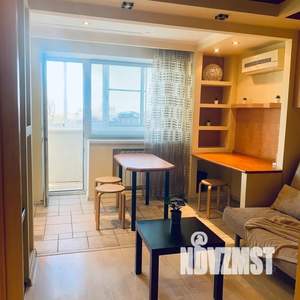 Студия квартира, посуточно, 36м2, 5/7 этаж