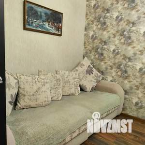 1-к квартира, посуточно, 35м2, 3/3 этаж