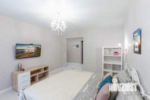 1-к квартира, посуточно, 38м2, 7/10 этаж