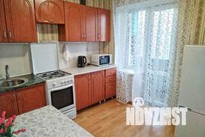 2-к квартира, посуточно, 59м2, 6/9 этаж