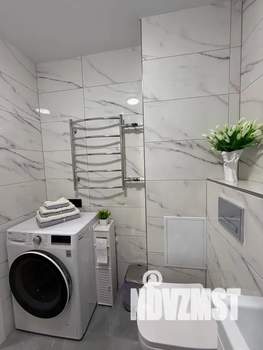 1-к квартира, посуточно, 38м2, 8/10 этаж