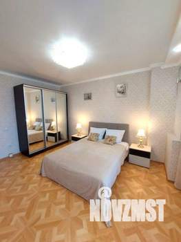 1-к квартира, посуточно, 105м2, 1/1 этаж