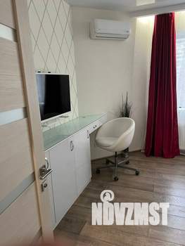 1-к квартира, посуточно, 60м2, 1/1 этаж