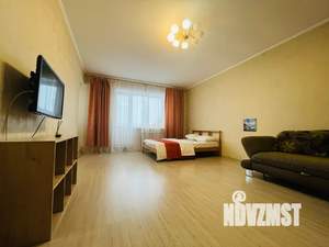 1-к квартира, посуточно, 54м2, 8/8 этаж