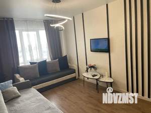 1-к квартира, посуточно, 36м2, 13/22 этаж