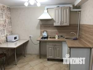 1-к квартира, посуточно, 25м2, 1/2 этаж