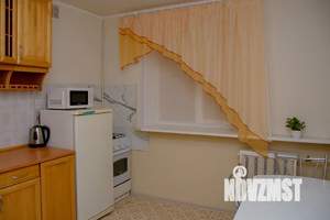 1-к квартира, посуточно, 45м2, 1/6 этаж