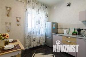 1-к квартира, посуточно, 40м2, 18/18 этаж