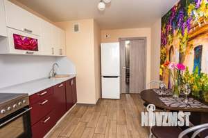 1-к квартира, посуточно, 40м2, 17/27 этаж