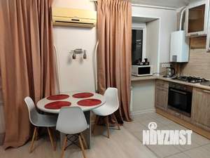 2-к квартира, посуточно, 45м2, 1/1 этаж