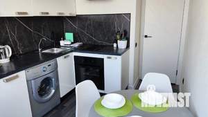 1-к квартира, посуточно, 35м2, 15/16 этаж