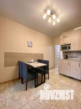 2-к квартира, посуточно, 64м2, 4/18 этаж