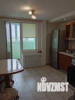 1-к квартира, посуточно, 45м2, 13/16 этаж