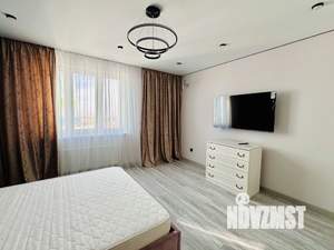 2-к квартира, посуточно, 48м2, 1/1 этаж