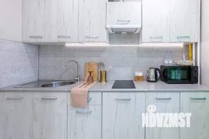 1-к квартира, посуточно, 39м2, 8/10 этаж