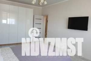 1-к квартира, посуточно, 60м2, 18/25 этаж