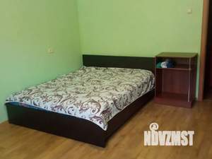 1-к квартира, посуточно, 41м2, 9/10 этаж