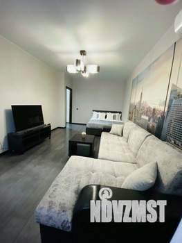 1-к квартира, посуточно, 45м2, 1/1 этаж