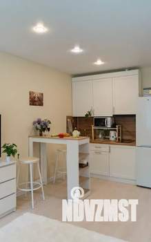 Студия квартира, посуточно, 27м2, 1/9 этаж