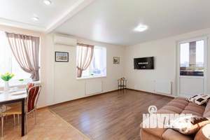 1-к квартира, посуточно, 56м2, 1/1 этаж