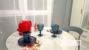 Студия квартира, посуточно, 35м2, 11/13 этаж