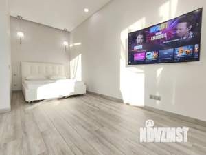 1-к квартира, посуточно, 42м2, 28/34 этаж