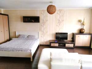 Студия квартира, посуточно, 35м2, 3/9 этаж