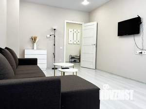 1-к квартира, посуточно, 44м2, 17/18 этаж