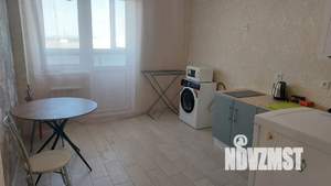 1-к квартира, посуточно, 36м2, 13/23 этаж