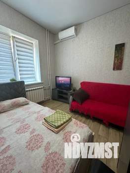 Студия квартира, посуточно, 25м2, 1/5 этаж