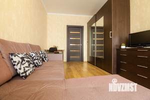 1-к квартира, посуточно, 45м2, 11/18 этаж