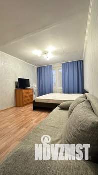 1-к квартира, посуточно, 35м2, 5/9 этаж