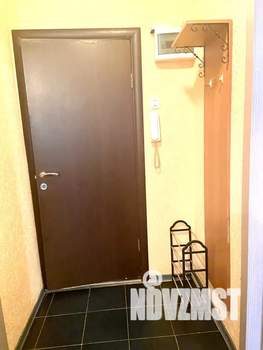 1-к квартира, посуточно, 40м2, 1/9 этаж