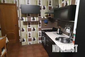 1-к квартира, посуточно, 35м2, 3/3 этаж