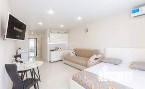 Студия квартира, посуточно, 36м2, 15/25 этаж