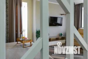 1-к квартира, посуточно, 40м2, 7/16 этаж