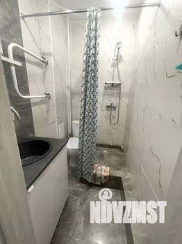 Студия квартира, посуточно, 20м2, 11/23 этаж