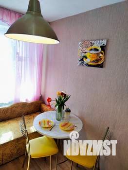 1-к квартира, посуточно, 38м2, 9/9 этаж